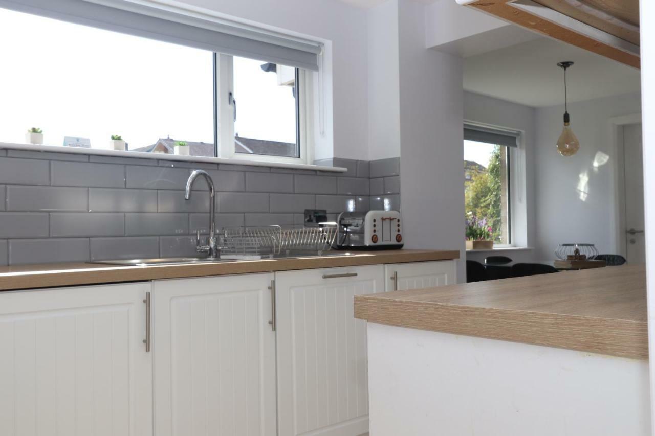 Dunfermline - Luxury 3 Bedroom 2 Bathroom Detached House With Garden Exterior foto