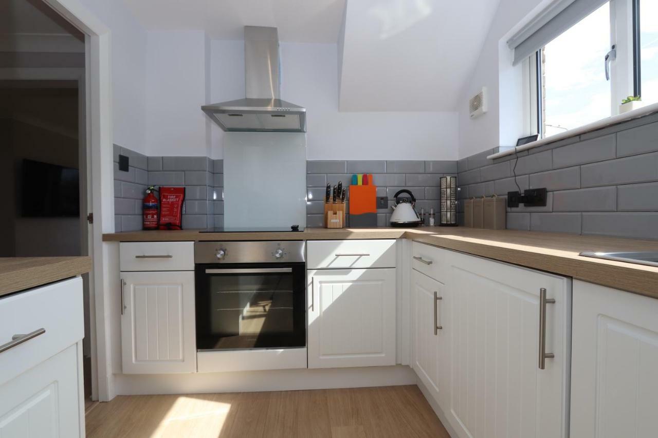 Dunfermline - Luxury 3 Bedroom 2 Bathroom Detached House With Garden Exterior foto